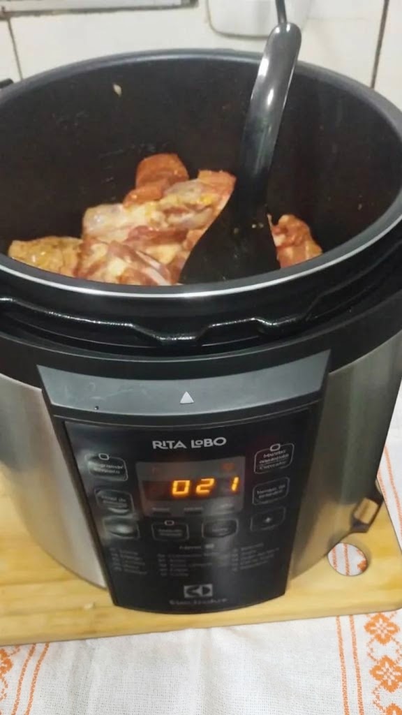 Panela De Pressão Electrolux Pcc20